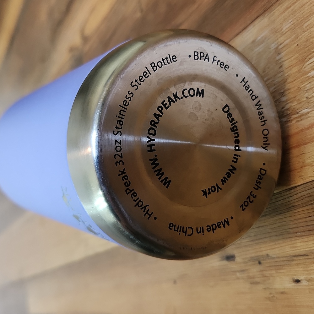 Hydrapeak 32 oz Water Bottle - Picture 4 of 7